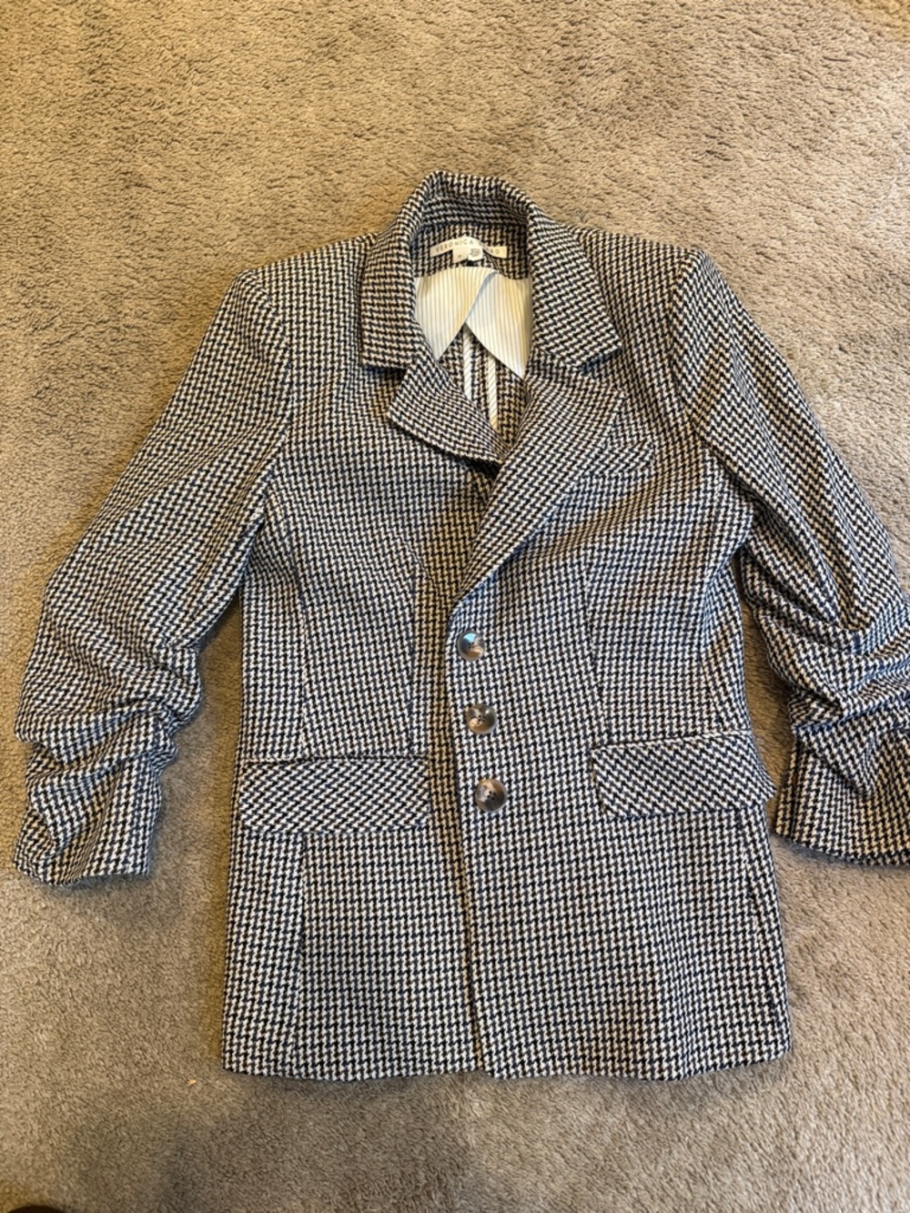 VERONICA BEARD - Classic Houndstooth Blazer Jacket - Black & White